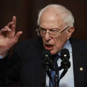 ‘Trump likes what Putin does,’ Bernie Sanders says in Kyiv Independent