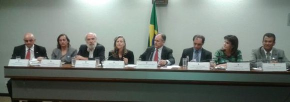 2013-11-27 03 p-984ac