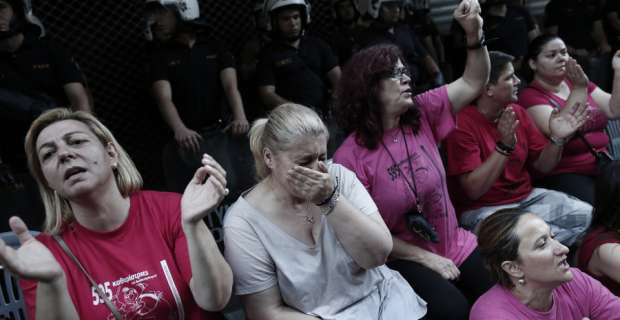 Η μάνα μου καθαρίστρια, εγώ παιδί κι ανήψι καθαριστριών