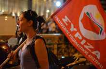 2015-02-03 02 Syriza-fille au drapeau